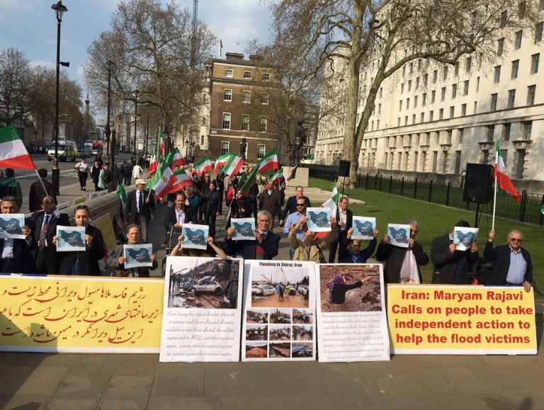 جانب من مظاهرة المعارضة الإيرانية في لندن