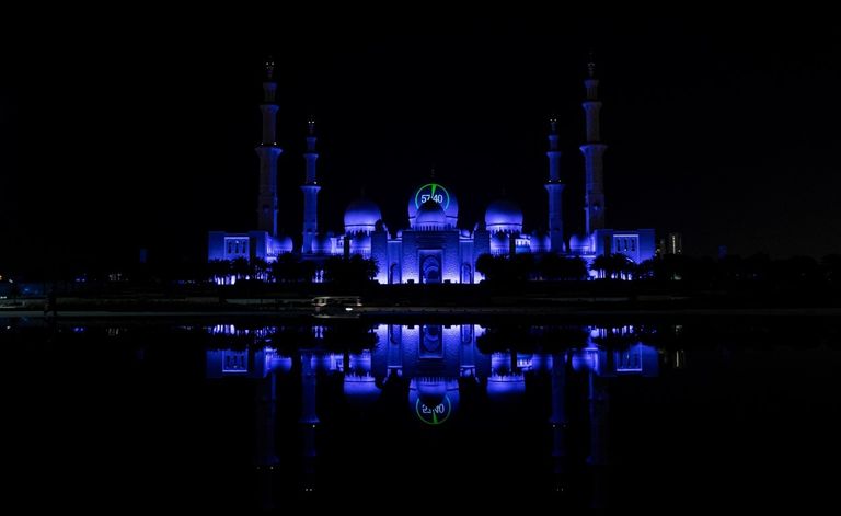 جامع الشيخ زايد الكبير في أبوظبي