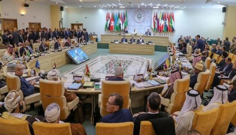 الاجتماع التحضيري للقمة العربية الـ30 بتونس