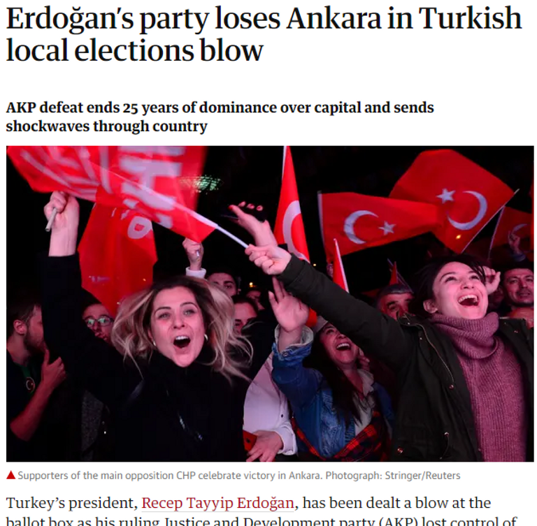 مؤيدو "حزب الشعب" يحتفلون أمام مقره في أنقرة