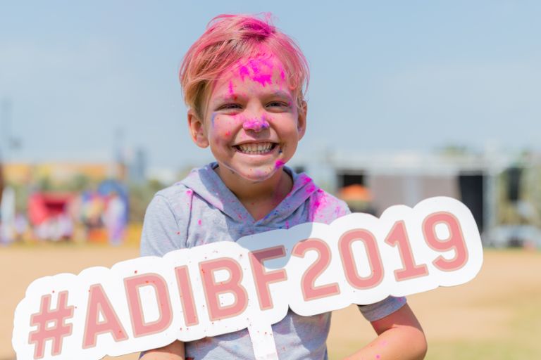 مهرجان "هولي"