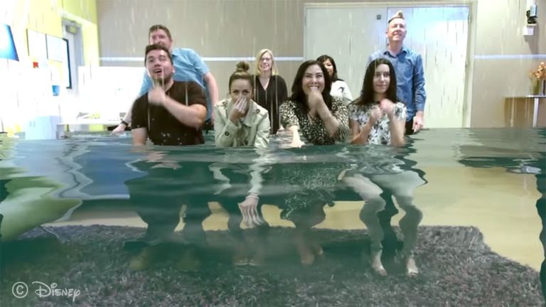 نيتفلكس أول من أتاحت للمشاهد تغيير حبكة الأفلام