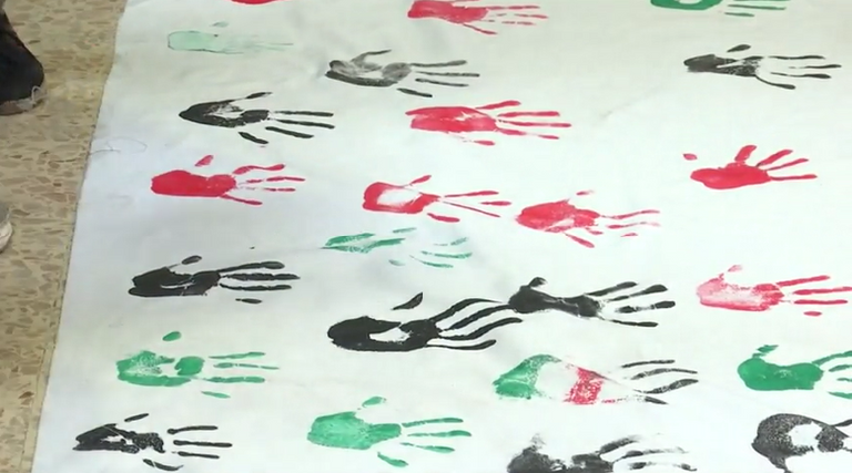"ستعود فلسطين" كلمات ملوّنة بأنامل أطفال الأردن