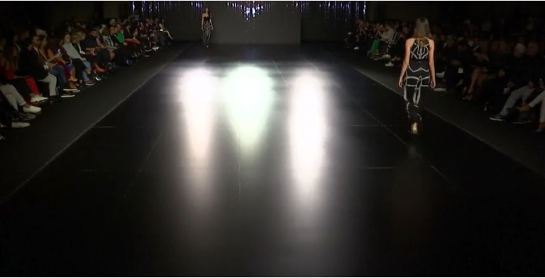 جانب من عروض أسبوع الموضة في الأردن