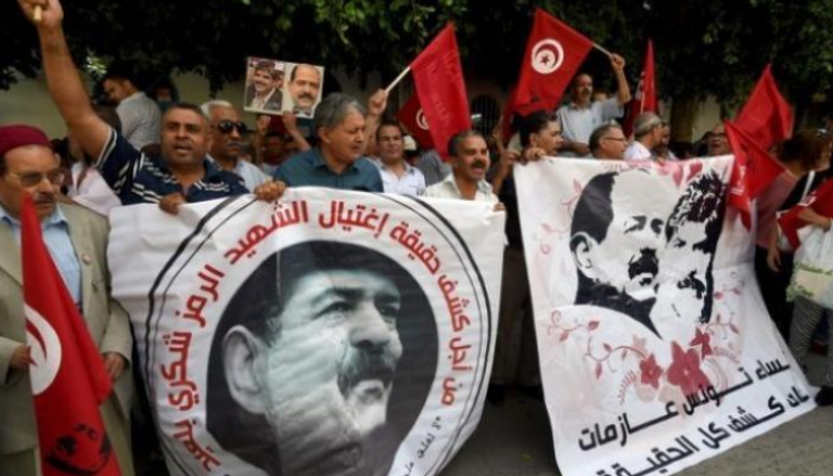مظاهرات في تونس تطالب بمحاكمة المسؤولين عن اغتيال بلعيد ومحمد البراهمي