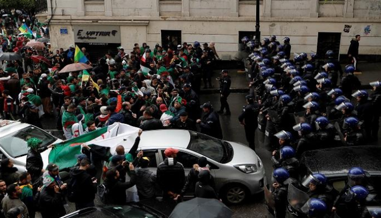 المظاهرات في الجزائر - أرشيفية
