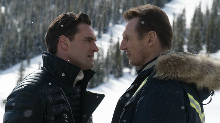 فيلم (Cold Pursuit).. سرد سريع لحكاية مثقلة بالدماء