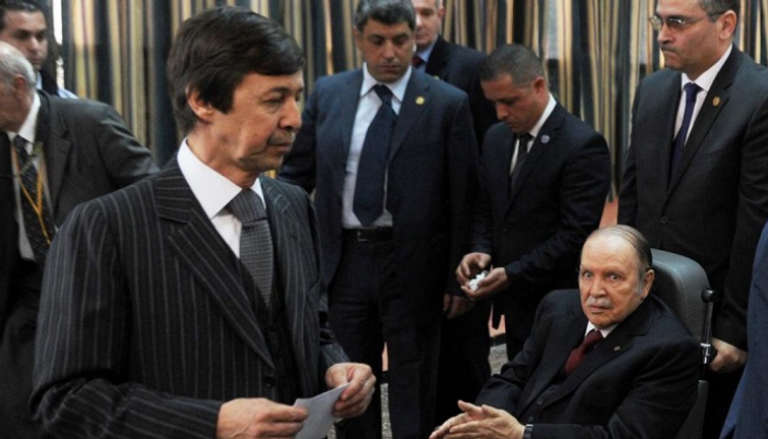 الرئيس الجزائري وشقيقه ومستشاره الخاص سعيد بوتفليقة