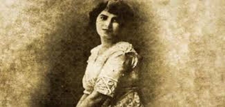 مي زيادة وجبران خليل جبران - أرشيفية