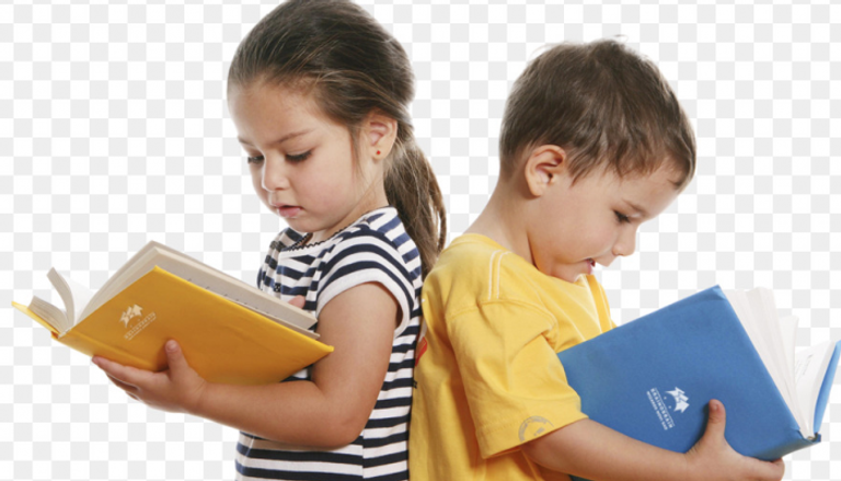 أطفال يقرؤون الكتب - صورة أرشيفية