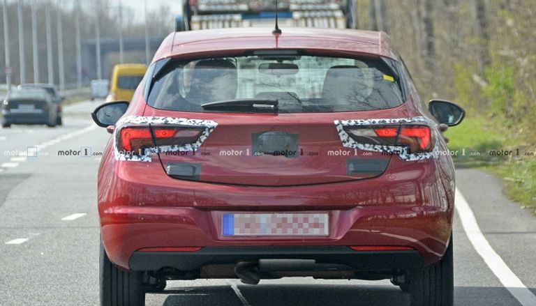 أول صور لـ"أوبل أسترا" الجديدة