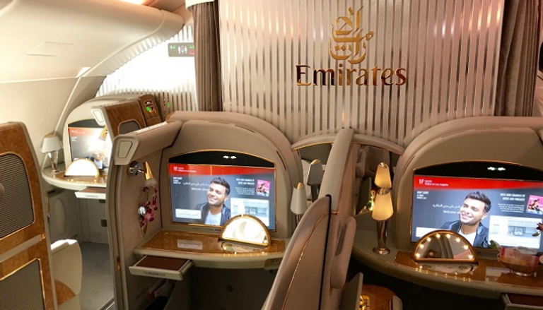 طيران الإمارات تحصد جائزة "أفضل درجة أولى في العالم"