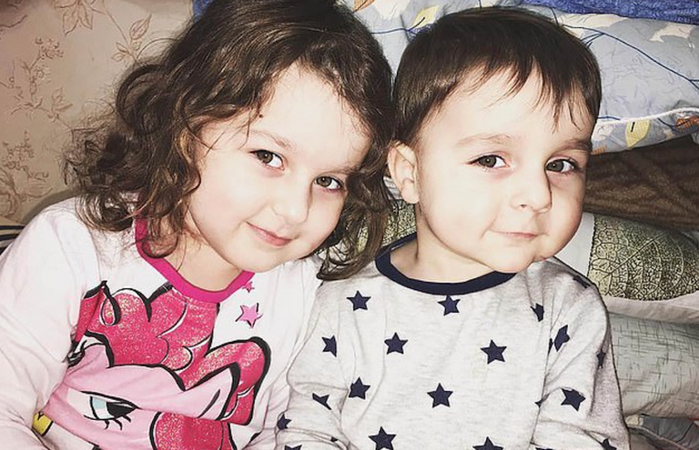  إيلينا كريموفا وابنها