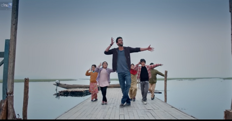 مشهد من فيلم "نوت بوك"