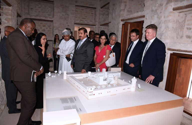 سفراء ودبلوماسيون: قصر الحصن معلم حضاري يجسد تاريخ أبوظبي العريق