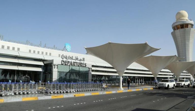 مطار أبوظبي يحصل على اعتماد تجربة العملاء