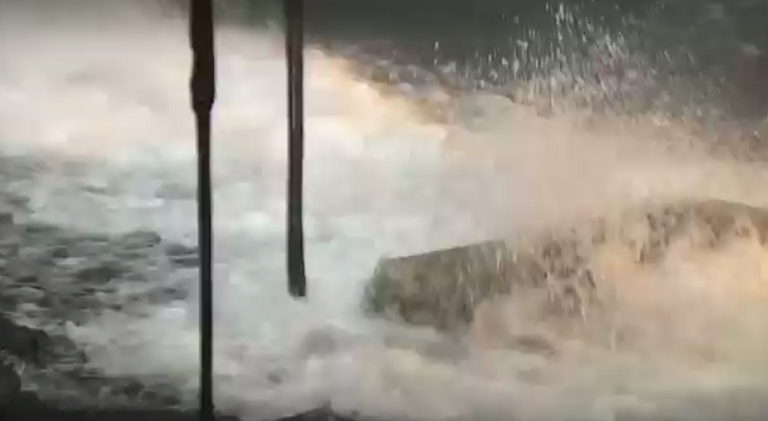 مسبح الاستوديو السينمائي