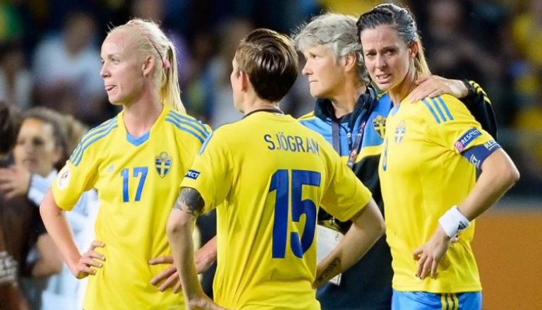 منتخب السويد للكرة النسائية