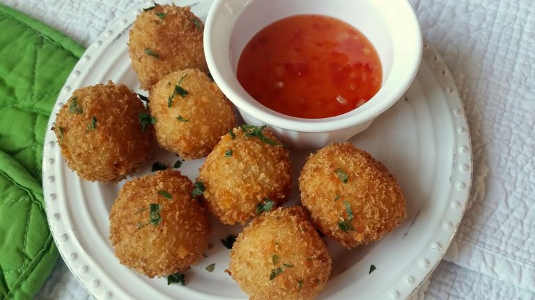 طريقة عمل كفتة البطاطس بالدجاج طريقة عمل كفتة البطاطس