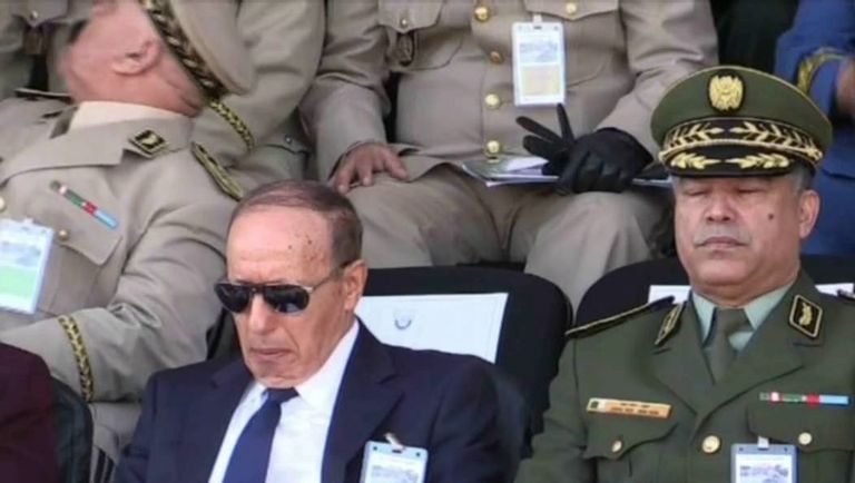 اللواء عثمان طرطاق رئيس جهاز المخابرات العسكرية الجزائرية المستقيل - أرشيفية اللواء عثمان طرطاق رئيس جهاز المخابرات الجزائرية المستقيل - أرشيفية