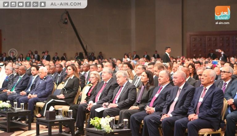 عاهل الأردن خلال إلقاء كلمته