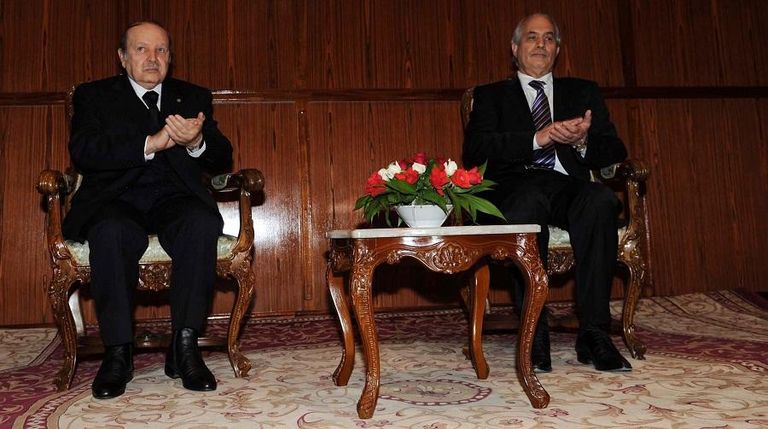 الرئيس الجزائري المستقيل ورئيس المجلس الدستوري