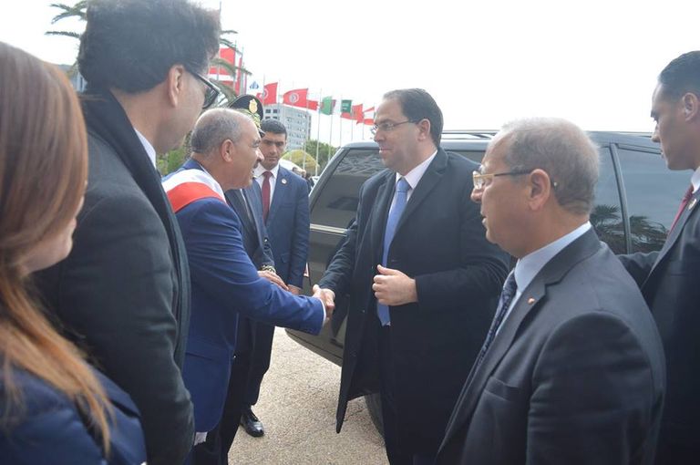 رئيس الوزراء التونسي، يوسف الشاهد، افتتح المعرض