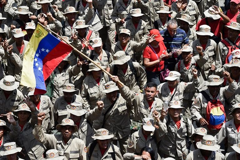 مظاهرات مؤيدة لمادورو مظاهرة مؤيدة لمادورو في فنزويلا
