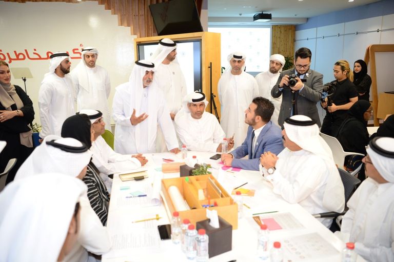 جانب من مراسم إطلاق الملتقى في الإمارات