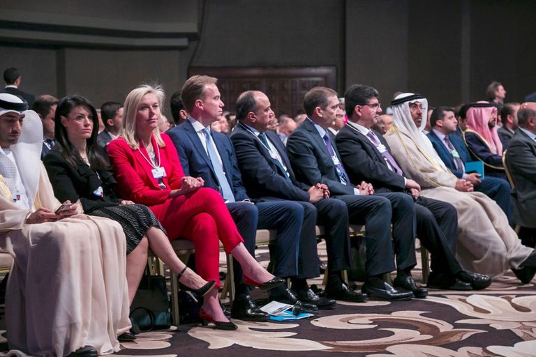 شعار المنتدى الاقتصادي العالمي