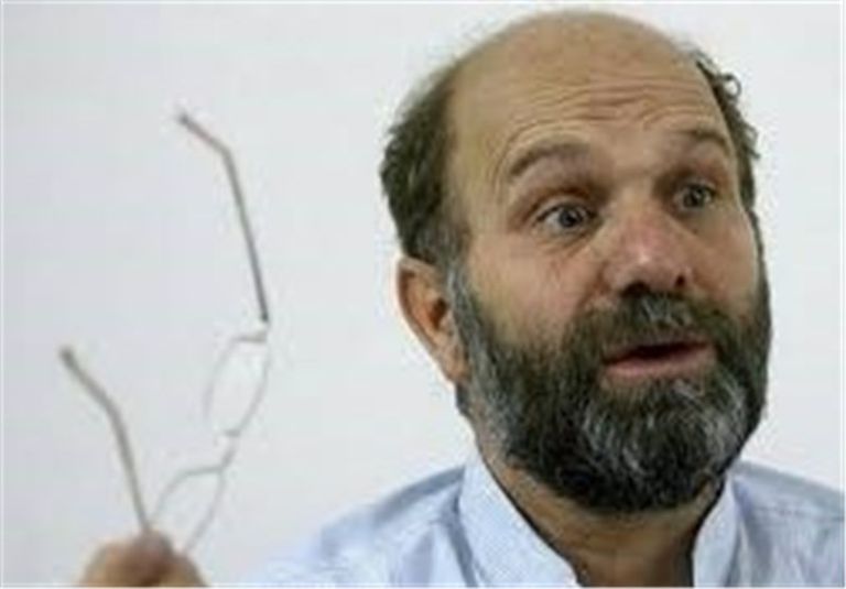 محسن مهاجراني نجل وزير الثقافة الإيراني السابق مرشد إيران علي خامنئي