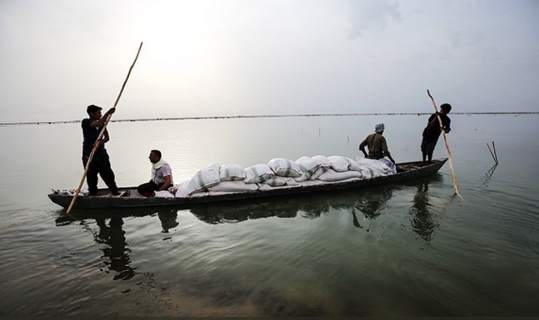 خسائر فادحة جراء الفيضانات العارمة في إيران