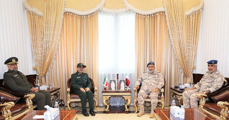 رئيس أركان القوات المسلحة القطرية يلتقي الملحق العسكري الإيراني التابع للحرس الثوري علاقات قوية بين الدوحة ومليشيا الحرس الثوري الإرهابية