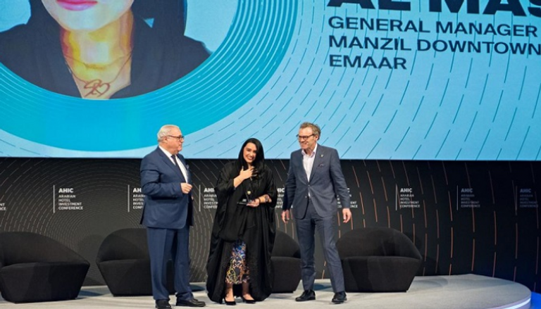 إماراتية تفوز بجائزة رائد الأعمال العربي الشاب