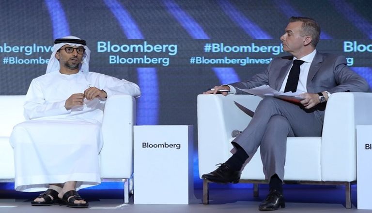 وزير الطاقة والصناعة الإماراتي يشارك في قمة "بلومبرج"
