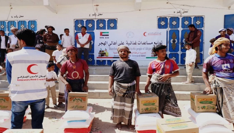 توزيع مساعدات الهلال الأحمر الإماراتي في محافظة شبوة