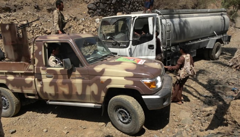 قوات الجيش اليمني أثناء ضبط شحنة الأسلحة 