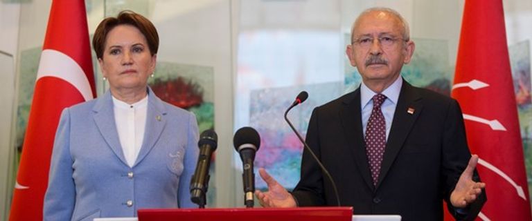 كمال كليجدار أوغلو وميرال أكشينار