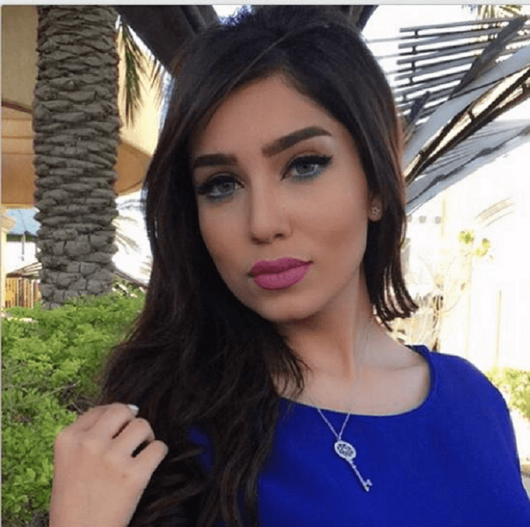 الممثلة البحرينية صابرين البورشيد تبدأ رحلة العلاج من السرطان