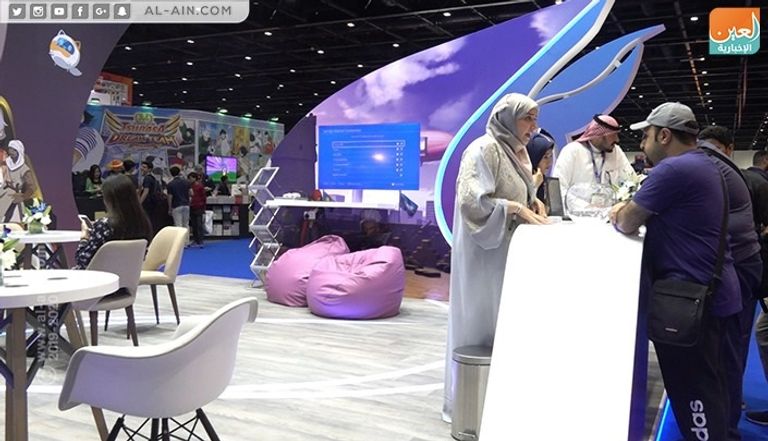 منى المري تفتتح معرض الشرق الأوسط للأفلام والقصص المصورة 