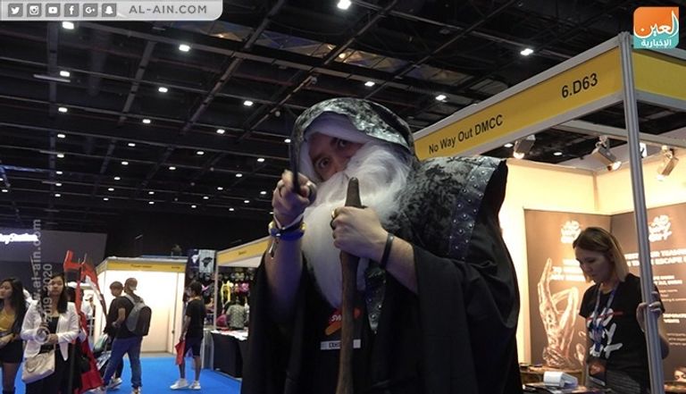 منى المري تفتتح معرض الشرق الأوسط للأفلام والقصص المصورة 