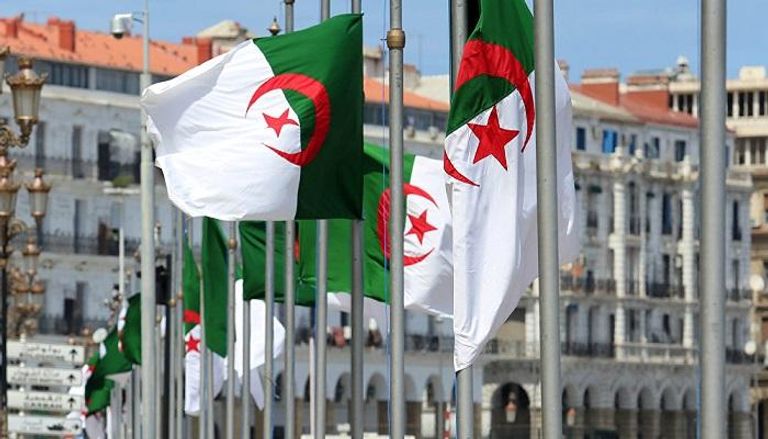 الداخلية الجزائرية تعلن فتح باب التقدم لانتخابات الرئاسة المقبلة