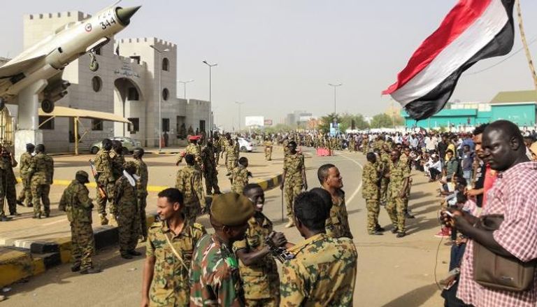 انتشار قوات الجيش السوداني في الخرطوم