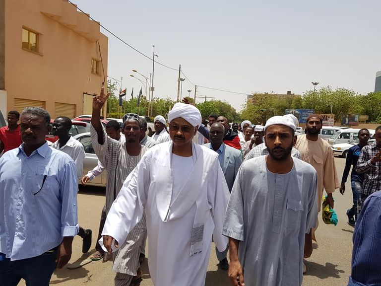 مبارك الفاضل، نائب رئيس الوزراء السوداني السابق زعيم حزب الأمة
