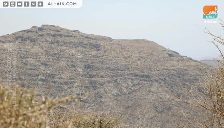 قوات اللواء 35 مدرع في الجيش اليمني بجبهة الأقروض