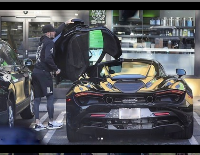 بيكهام في السيارة