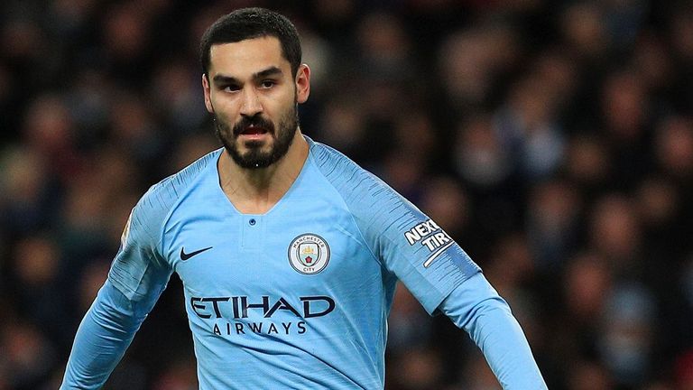 إيفان راكيتيتش لاعب برشلونة