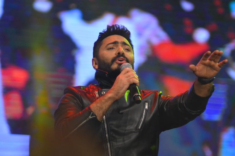 فرنش مونتانا وتامر حسني