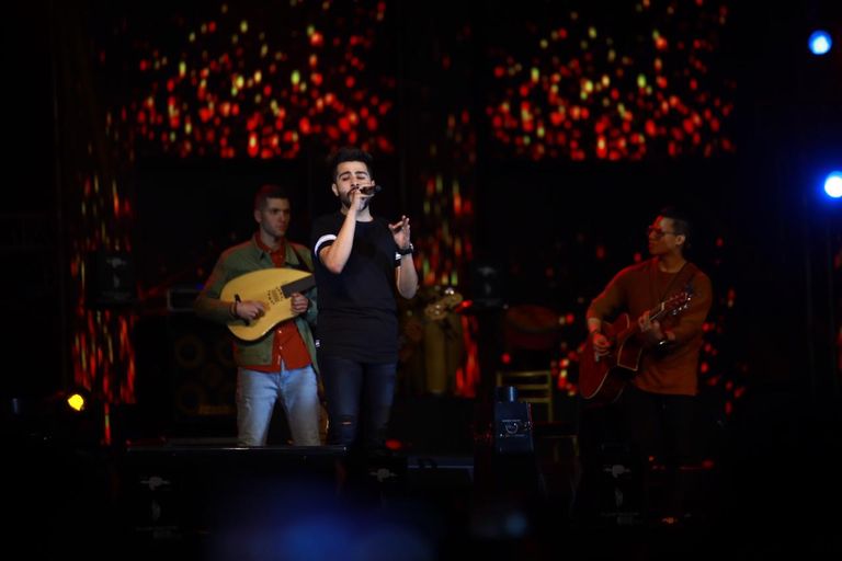 الحفل شهد تفاعلا كبيرا بين الجمهور ومنير