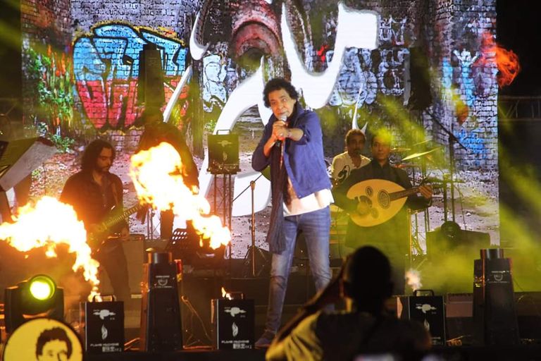 الحفل شهد تفاعلا كبيرا بين الجمهور ومنير